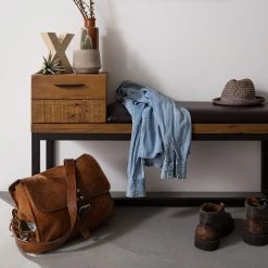 Ars manufacti Banc d’entrée Grasby - Cuir synthétique / Pin massif - Anthracite / Pin -Bancs Soldes Boutique 1000147152 190730 13021800003 MOOD DETAILS P000000001000147152 mood