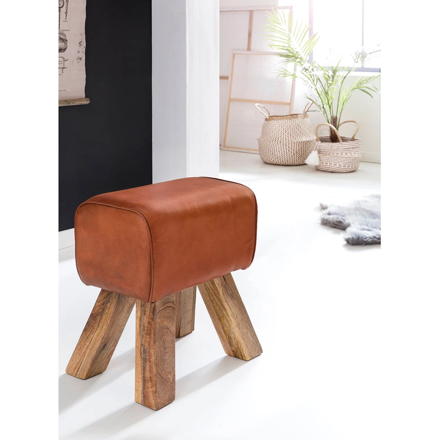 Red Living Banc d’entrée Vilas II - Cuir véritable / Manguier - Cognac / Manguier 4 Red Living Banc d’entrée Vilas II - Cuir véritable / Manguier - Cognac / Manguier – Image 2