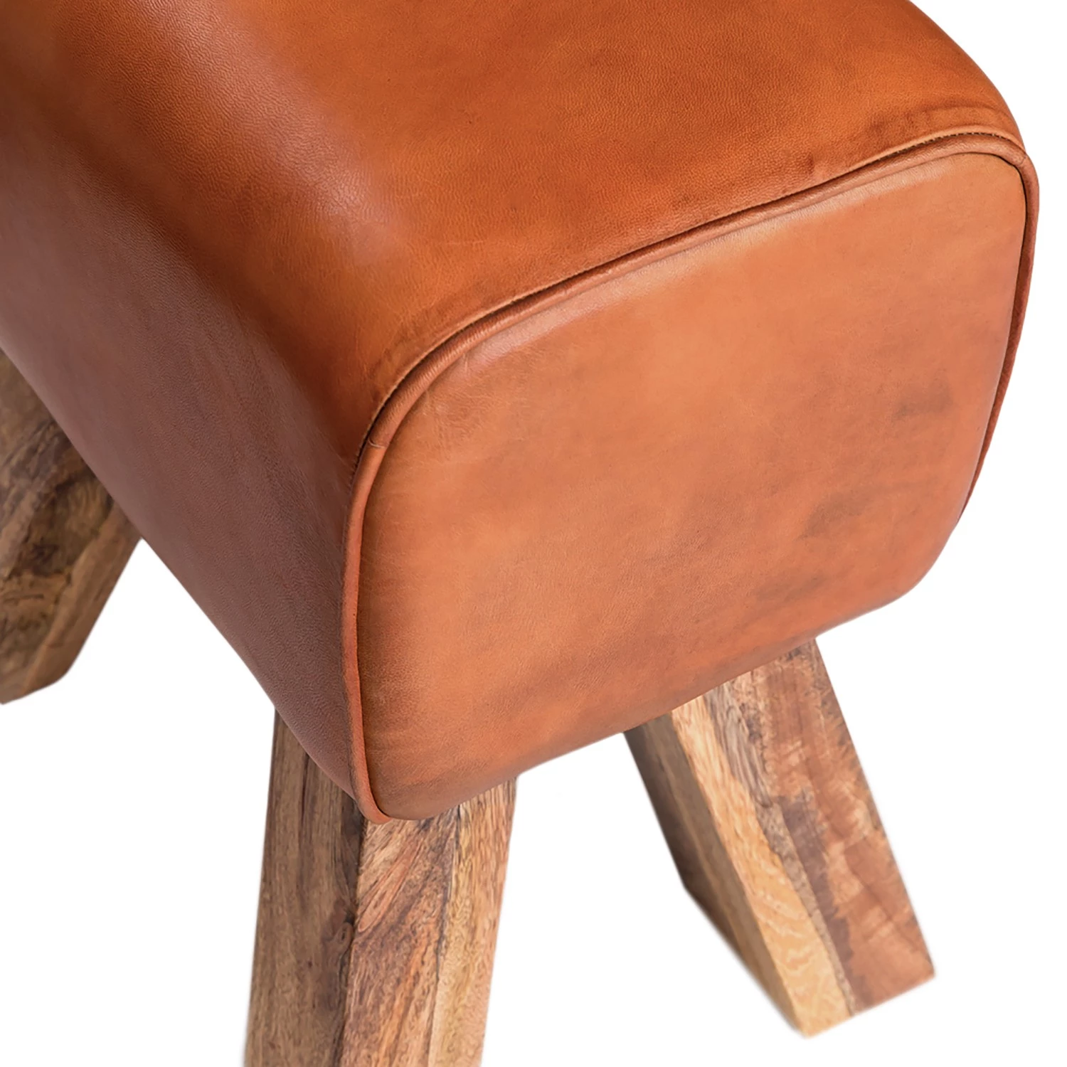 Red Living Banc d’entrée Vilas II - Cuir véritable / Manguier - Cognac / Manguier 6 Red Living Banc d’entrée Vilas II - Cuir véritable / Manguier - Cognac / Manguier – Image 4