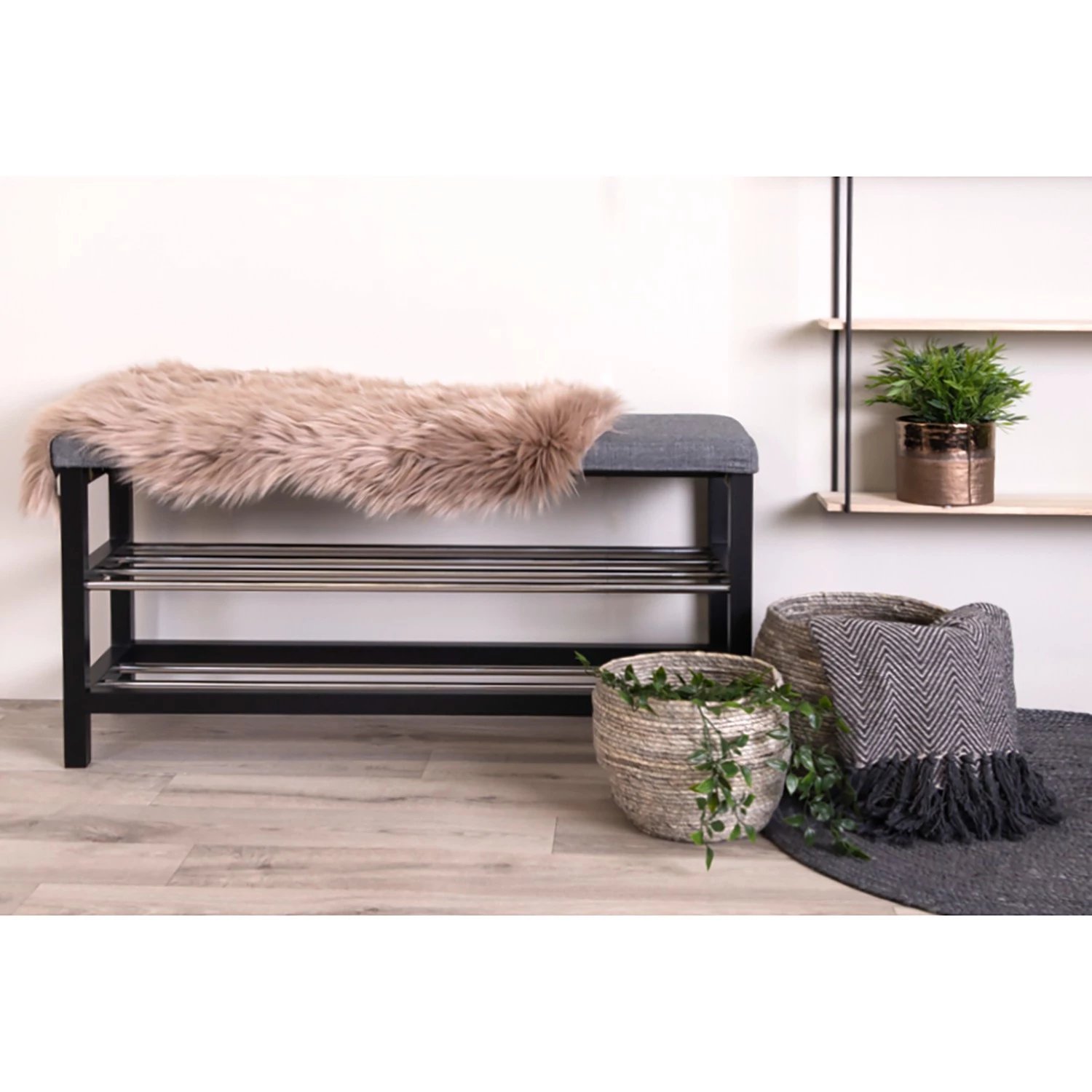 Loftscape Banc d’entrée Paco - Peuplier massif / Métal - Noir / Argenté 4 Loftscape Banc d’entrée Paco - Peuplier massif / Métal - Noir / Argenté – Image 2